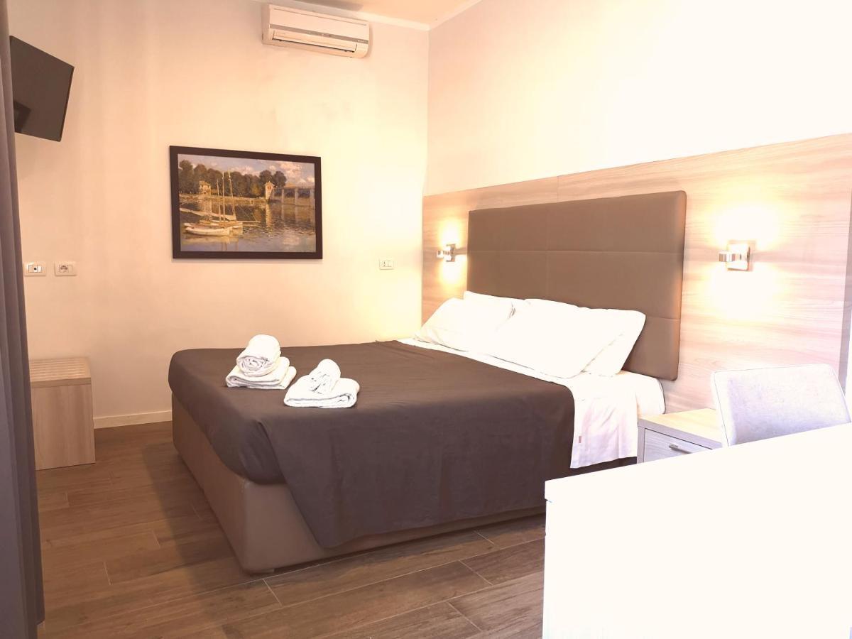Academy Hotel Fiumicino Dış mekan fotoğraf