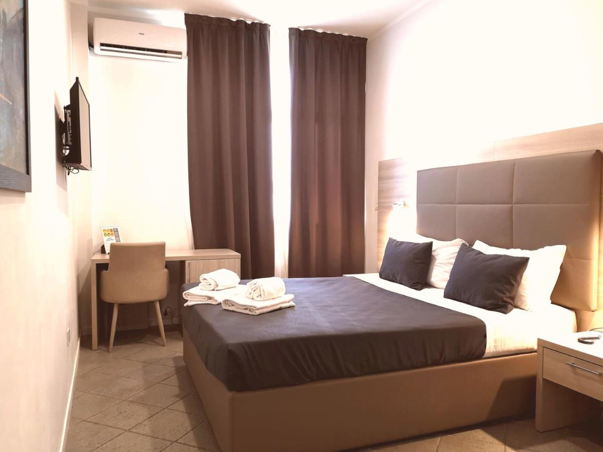 Academy Hotel Fiumicino Dış mekan fotoğraf