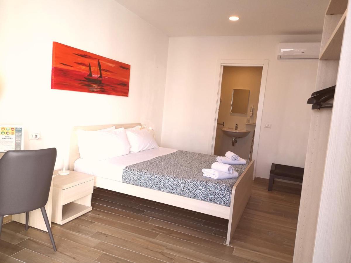 Academy Hotel Fiumicino Dış mekan fotoğraf