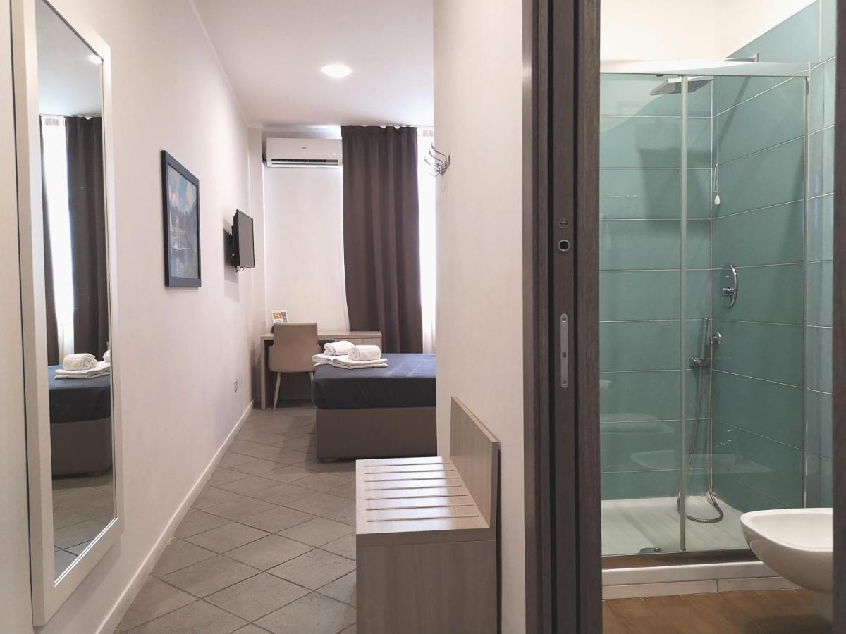 Academy Hotel Fiumicino Dış mekan fotoğraf