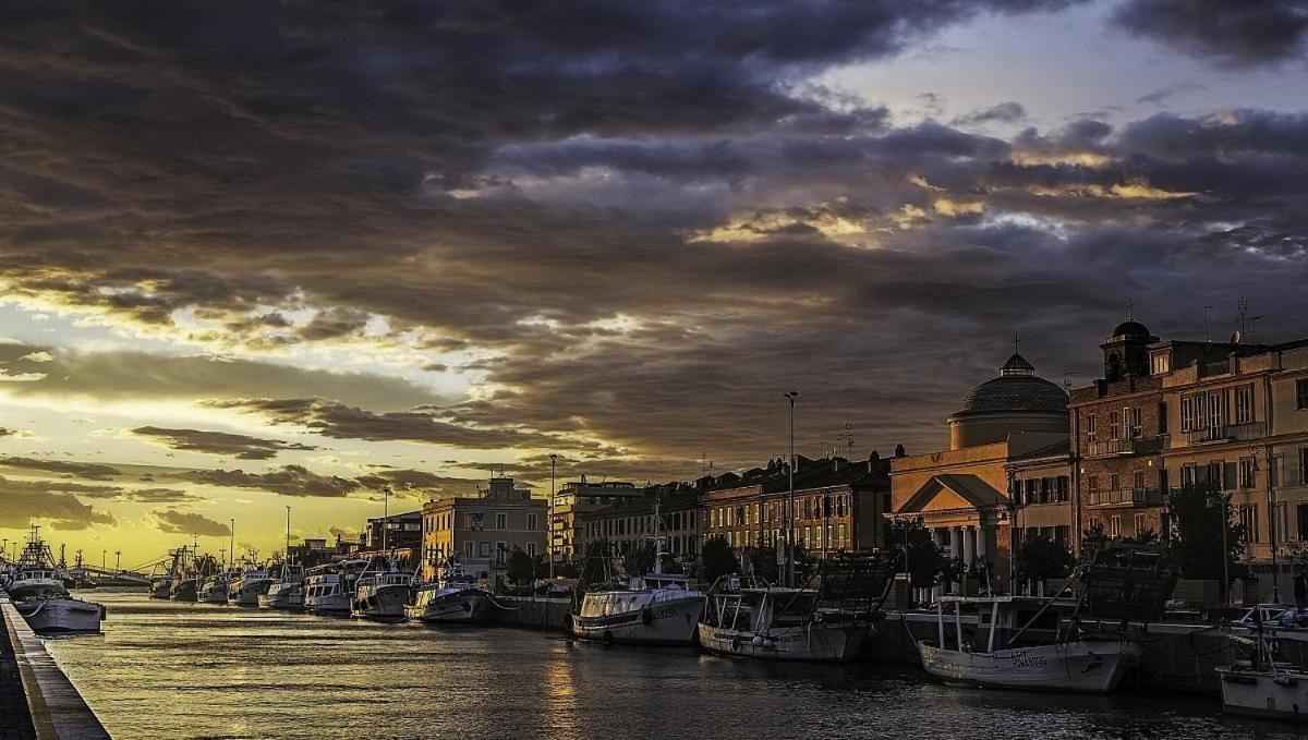 Academy Hotel Fiumicino Dış mekan fotoğraf