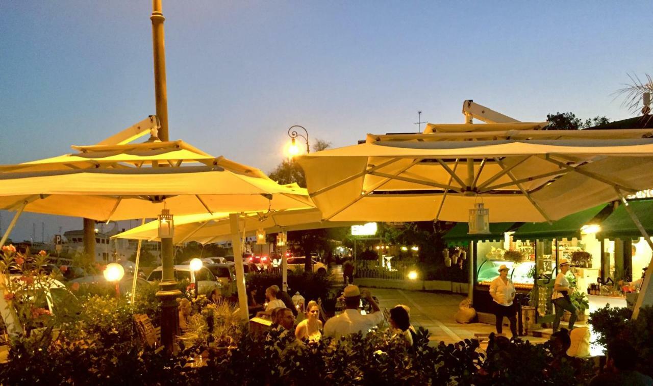 Academy Hotel Fiumicino Dış mekan fotoğraf