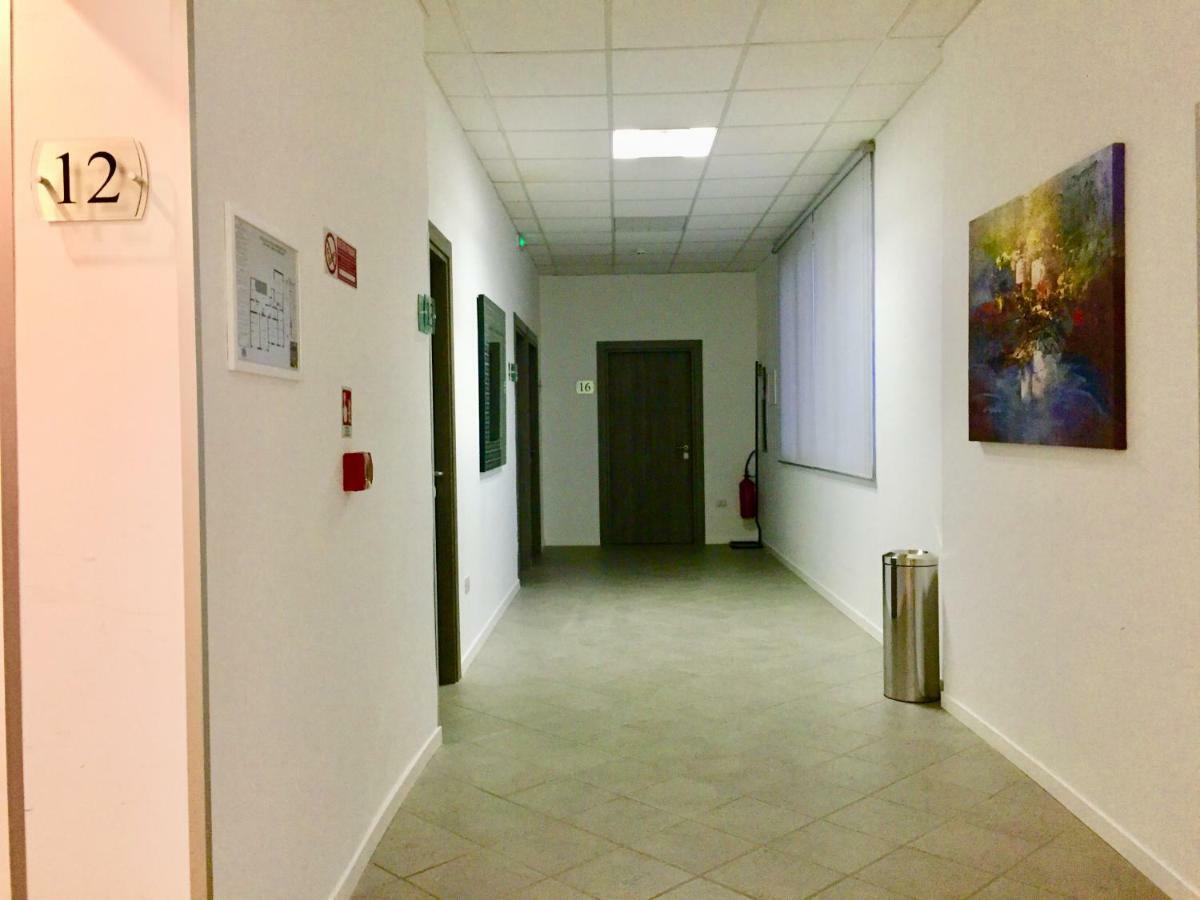 Academy Hotel Fiumicino Dış mekan fotoğraf